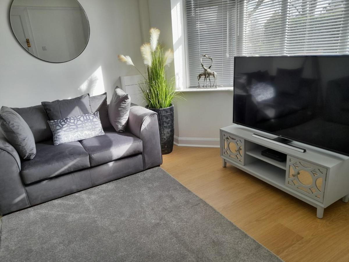Doctors Lane Stylish 3 Bedroom Family House With Parking Melton Mowbray Exterior photo